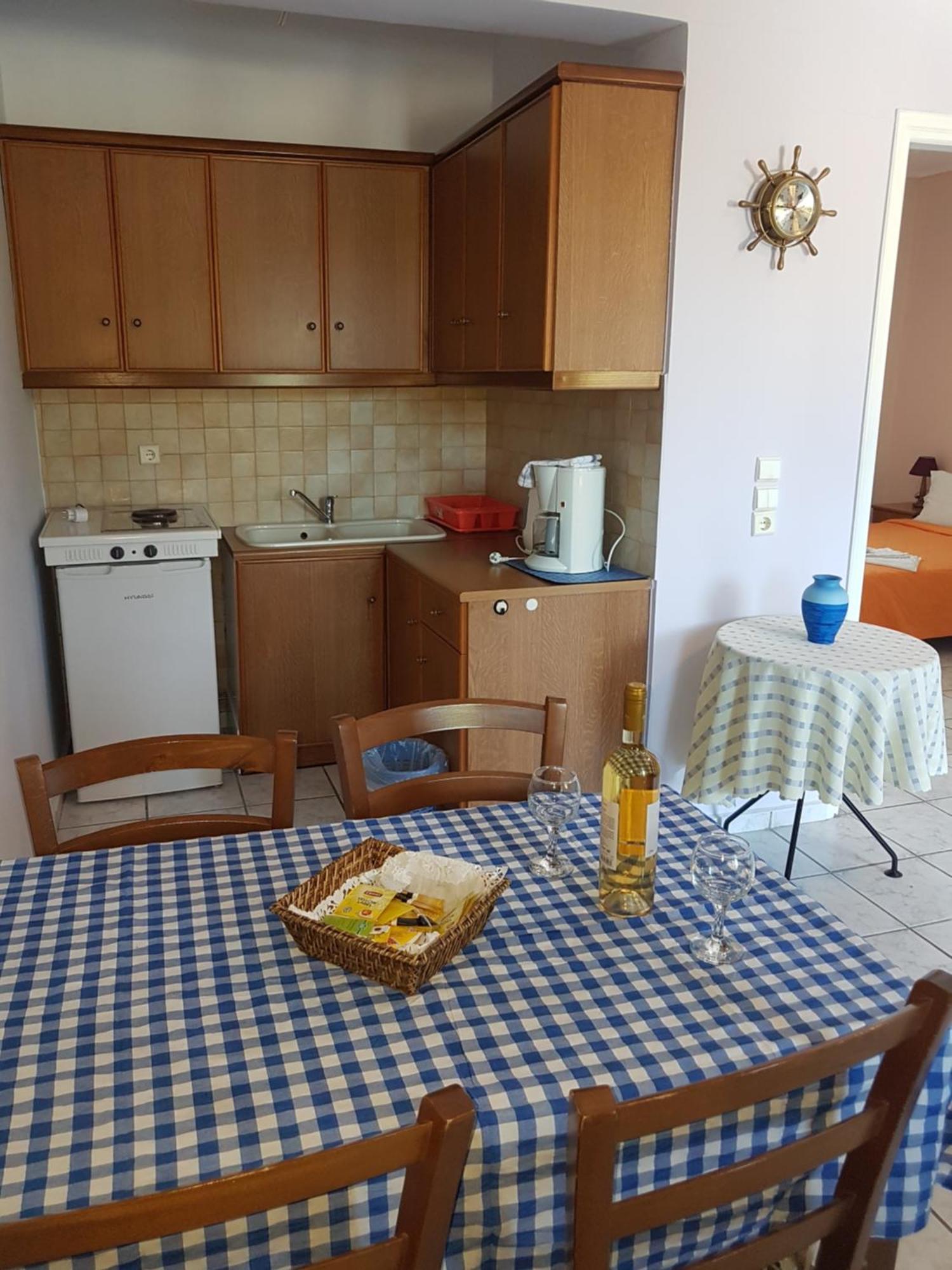 Fotini Apartments Paralia Agias Foteinis Eksteriør bilde